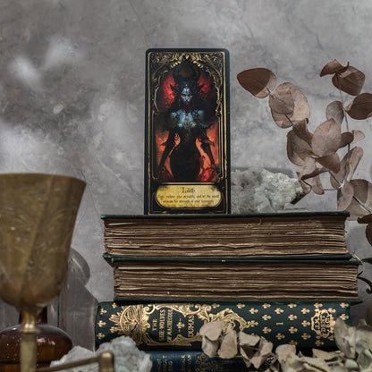 Obsidian Veil Oracle Deck (Collector's Edition)