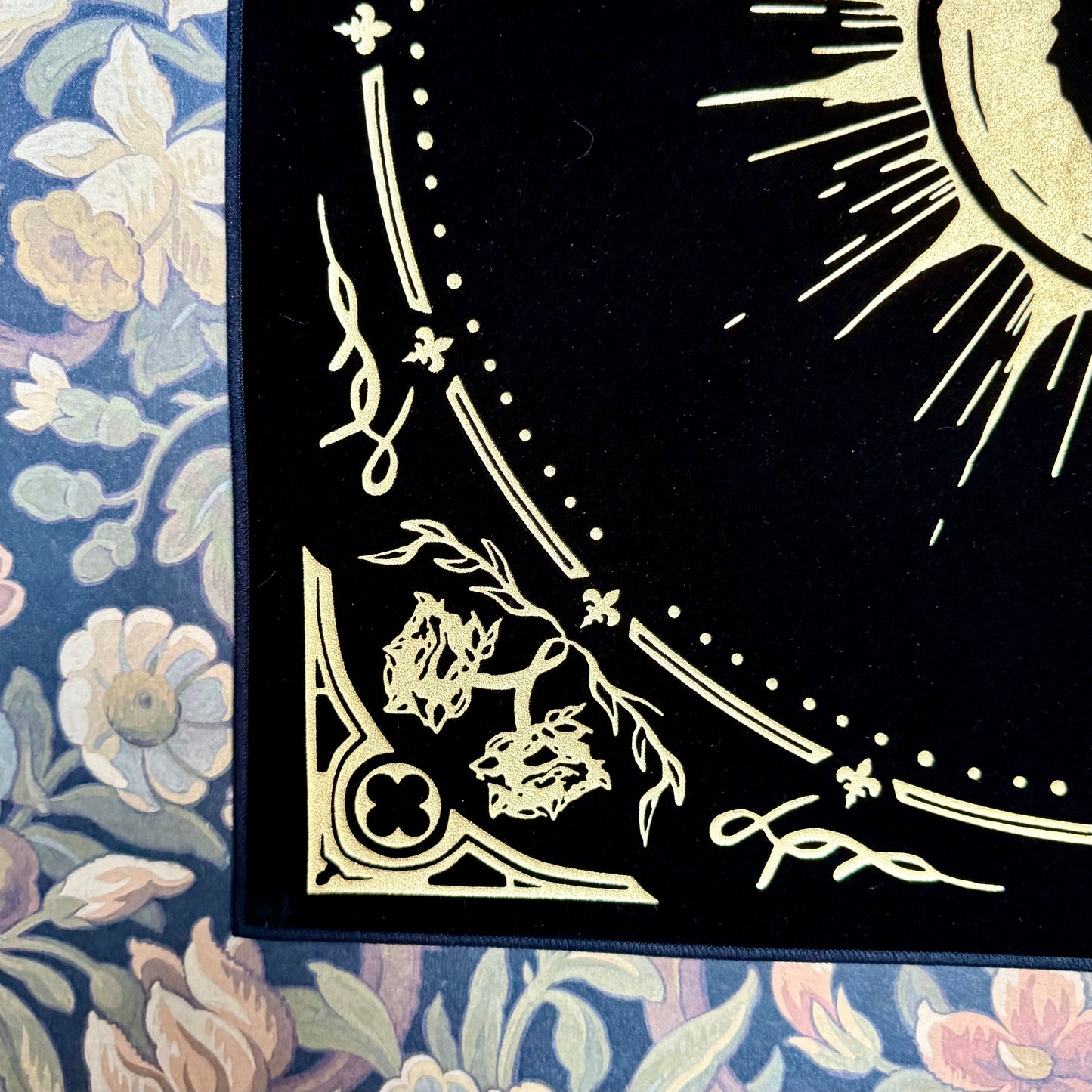 Eclipsa Altar Cloths