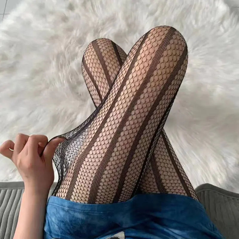 Vertical Stripe Pattern Fishnet Pantyhose Leggings