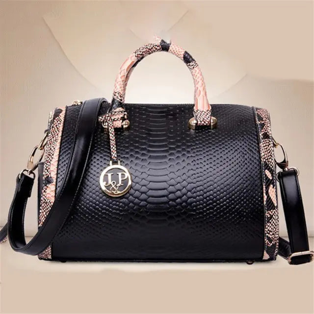 Luxury Leather Handbag for Women - Flap Clutch & Messenger