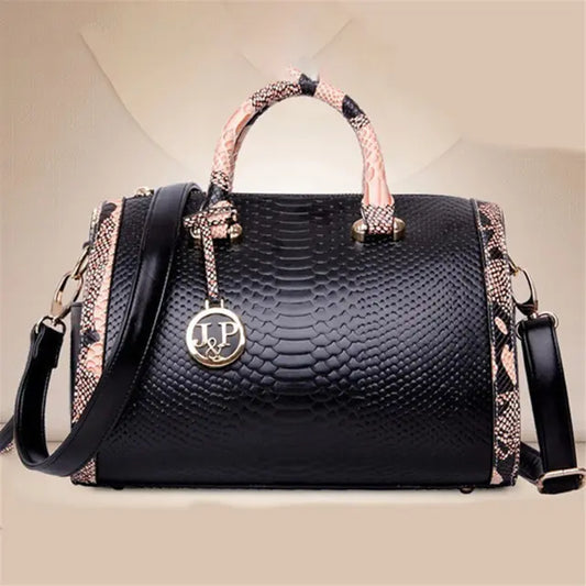 Luxury Leather Handbag for Women - Flap Clutch & Messenger