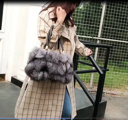 Elegant Fox Fur & Leather Tote (Spacious)